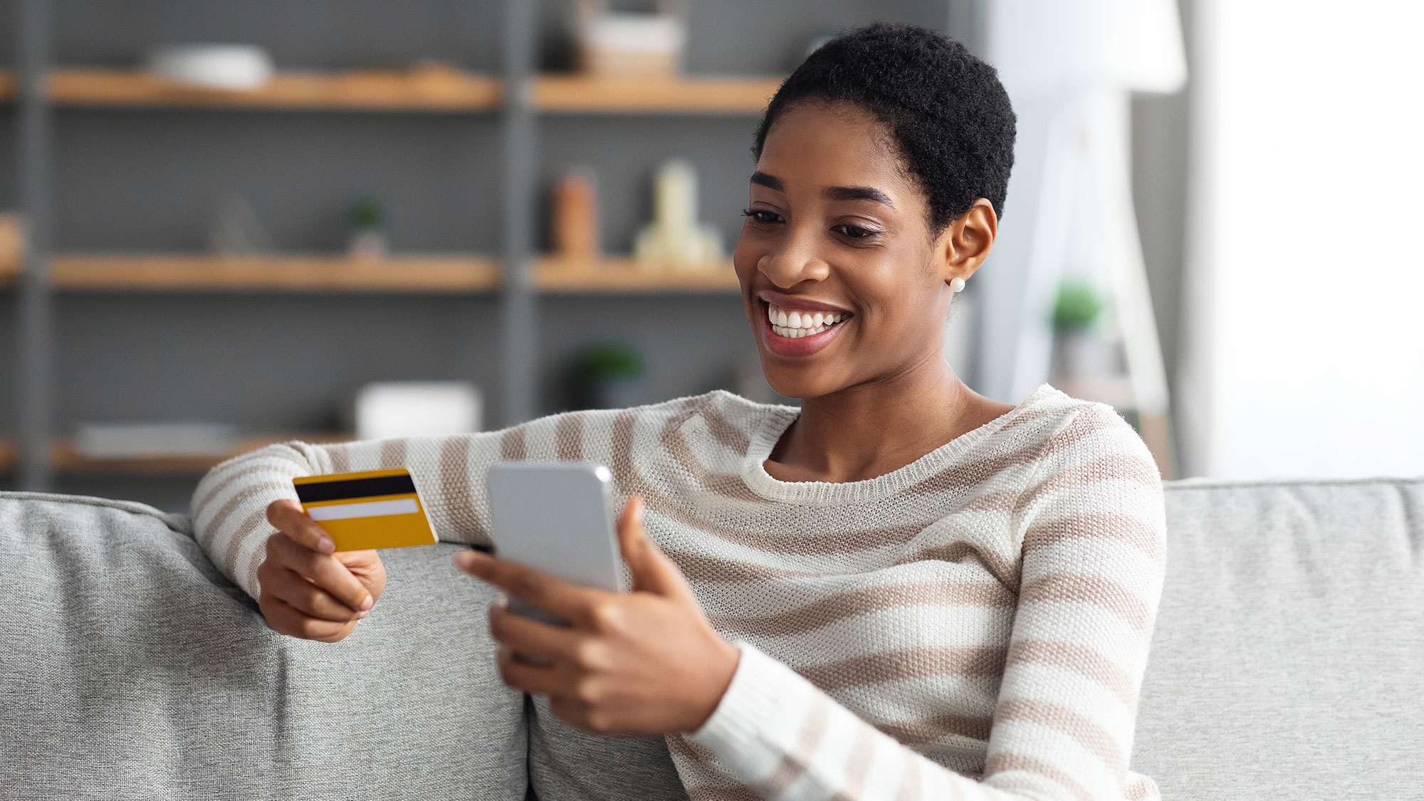 AI-Driven FinCrime Detection for Banks: Reducing False Positives and Improving Alert Quality 