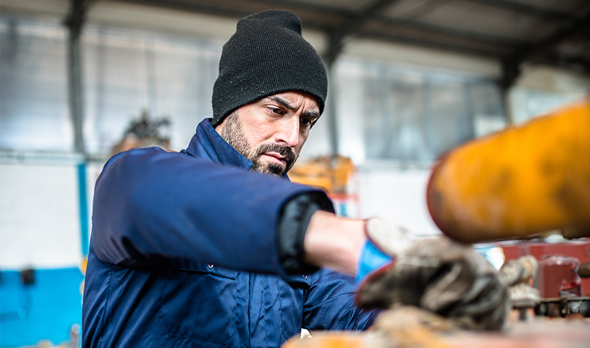 Engine Manufacturer Achieves 27% Savings on TCO with Sutherland’s Cloud Expertise