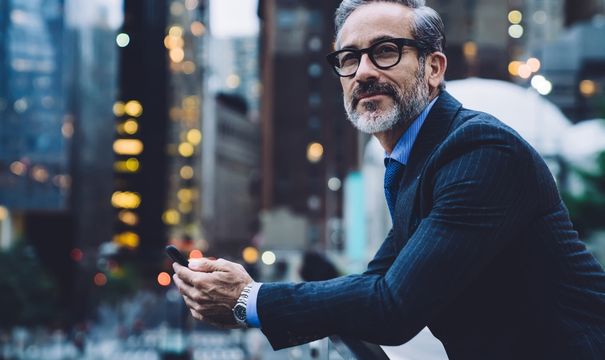 Cybersecurity Leader Achieves 95% CSAT and 50% Higher Self-Service with AI Support