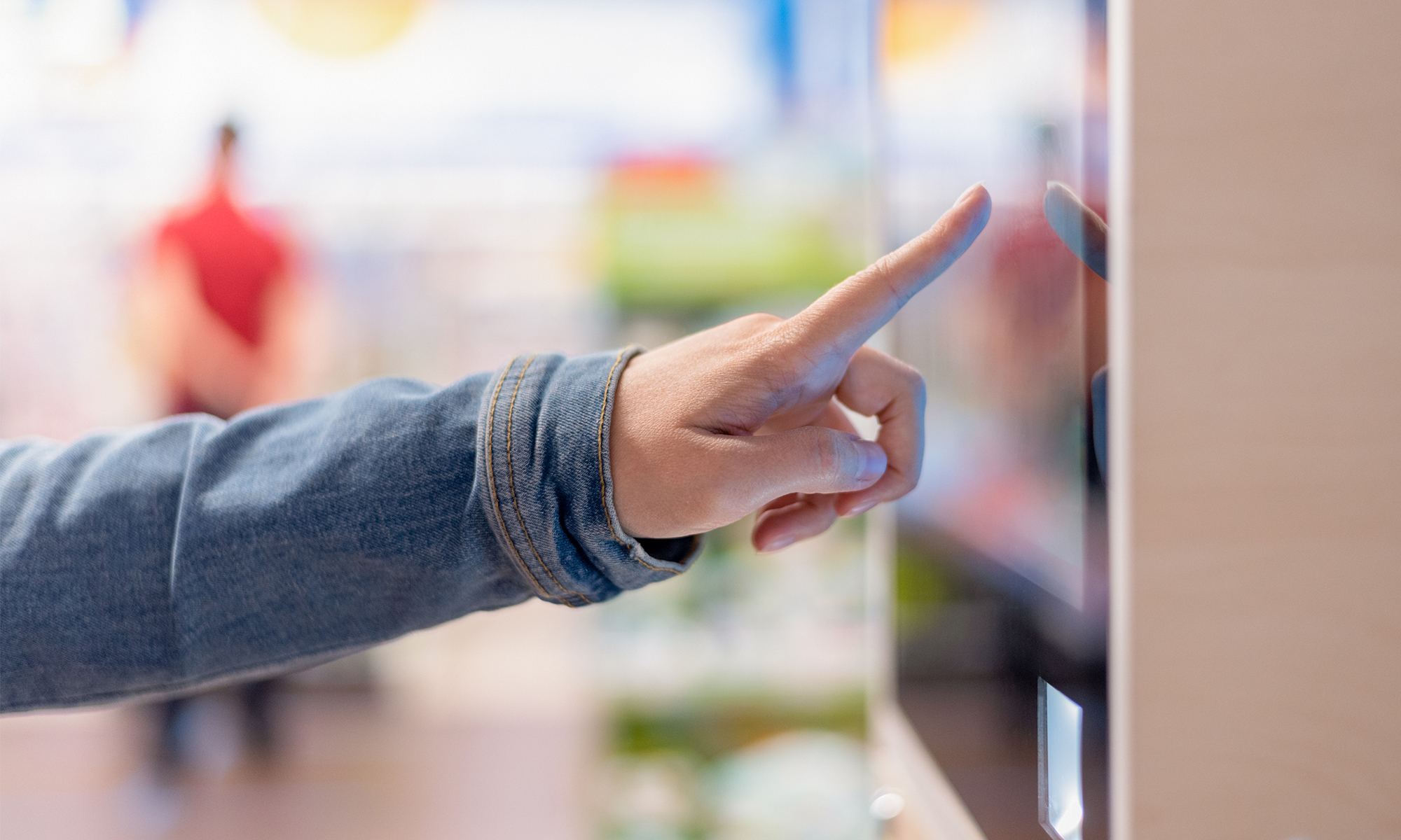Drive-Thrus in the Digital Fast Lane — QSRs’ Competitive Advantage